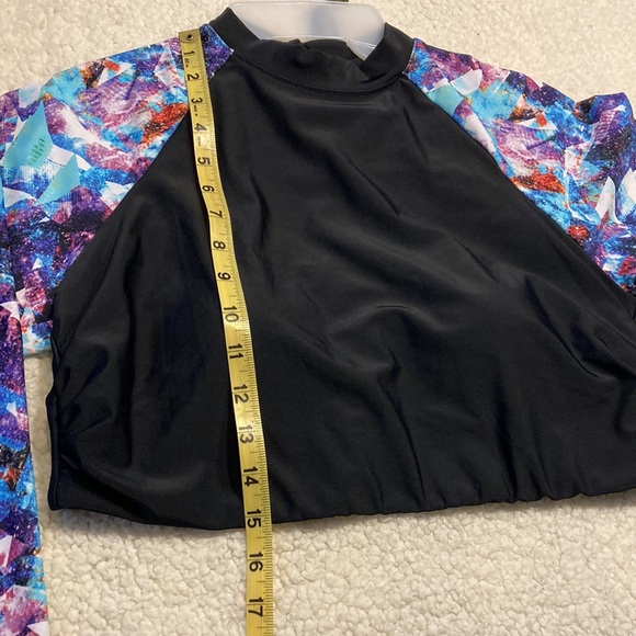 Laguna Swim Rash Guard - Picture 8 of 9